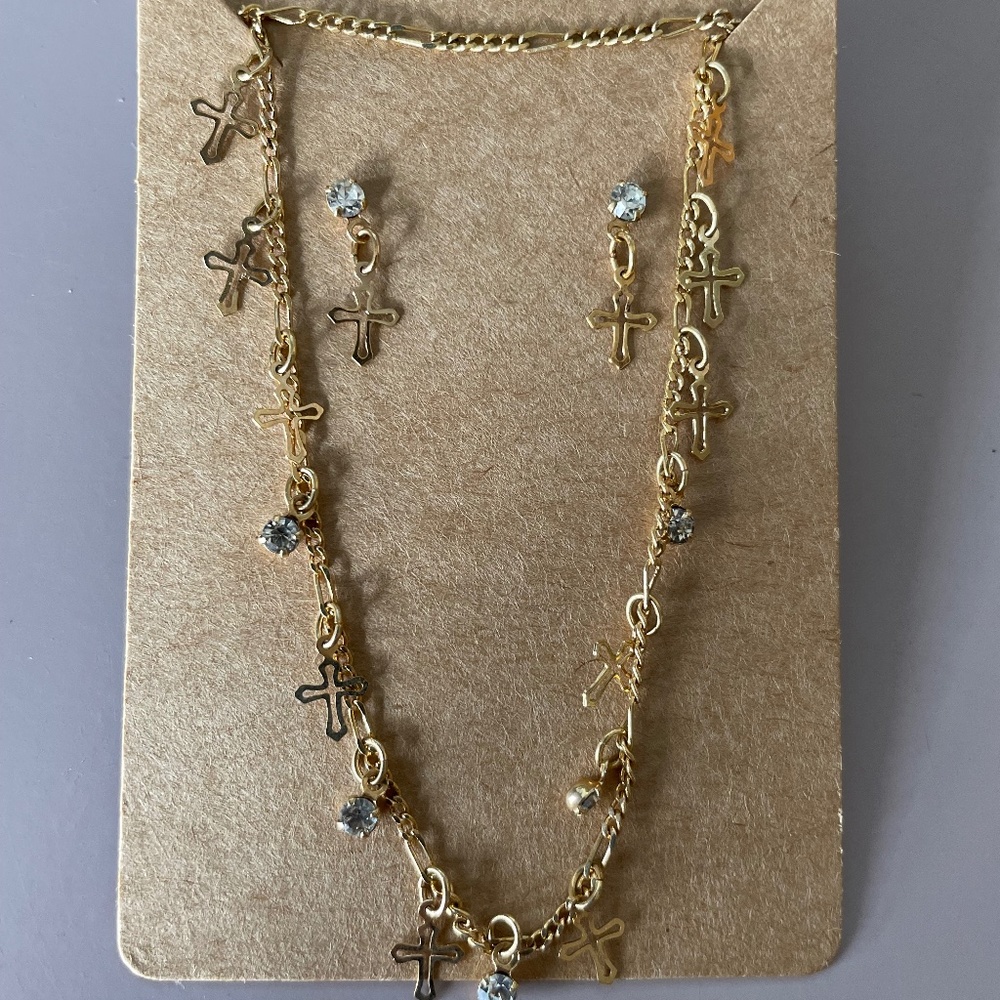 Necklace and Earring set